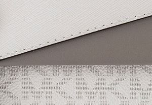 オプティックホワイト