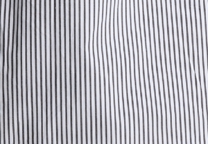 ブラック/オプティックホワイト