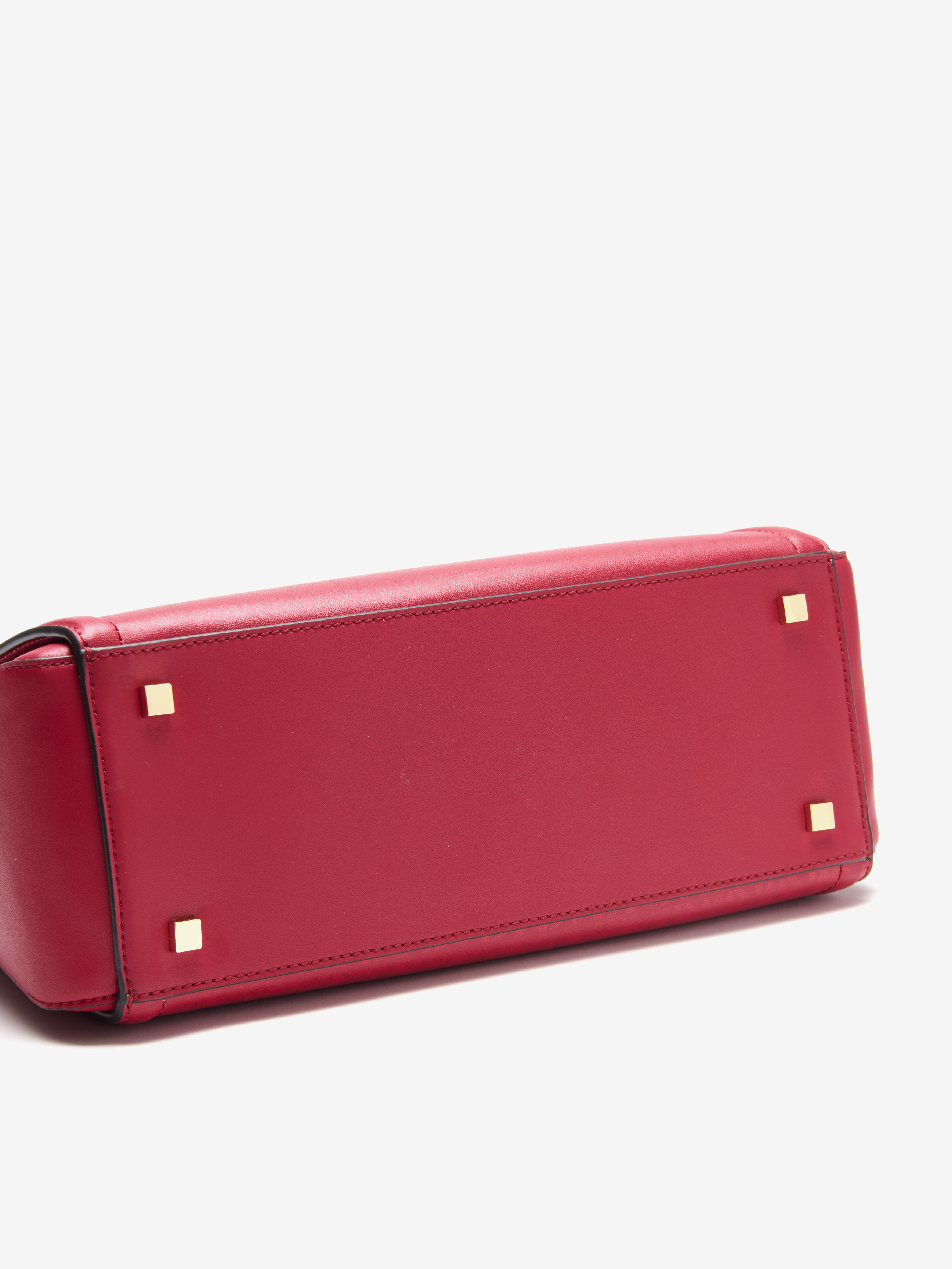 LAILA ロゴエンボス バーニッシュレザー サッチェル ミディアム