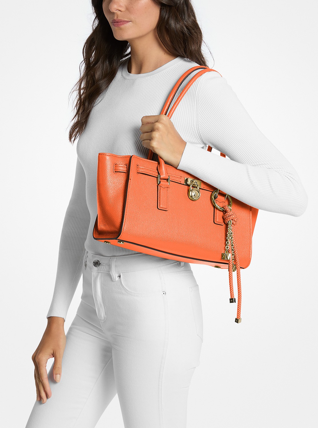 HAMILTON MODERNE(ハミルトン・モダン) ショルダー トート ウィズ チャーム スモール|マイケル・コース(MICHAEL KORS)公式オンラインアウトレットストア 4