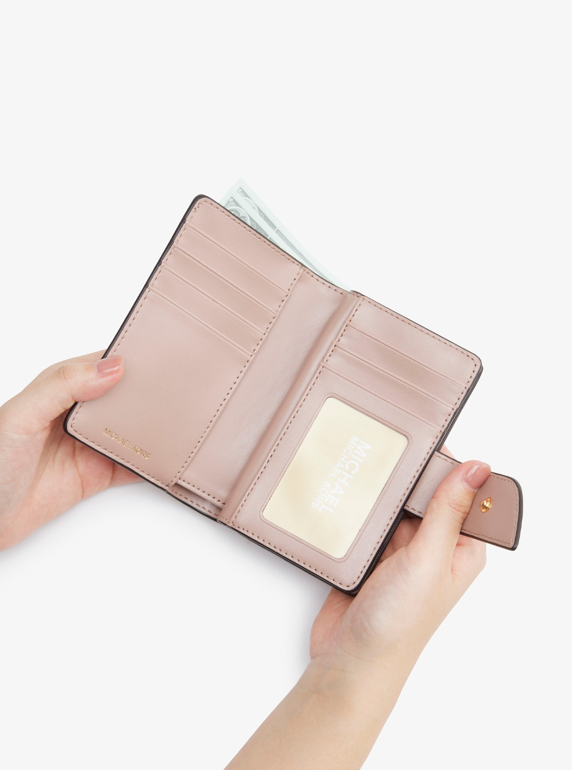 新品 MICHAEL KORS タブ ウォレット ミディアム MKシグネチャー 公式アウトレット】GREENWICH タブ ウォレット ミディアム - MK