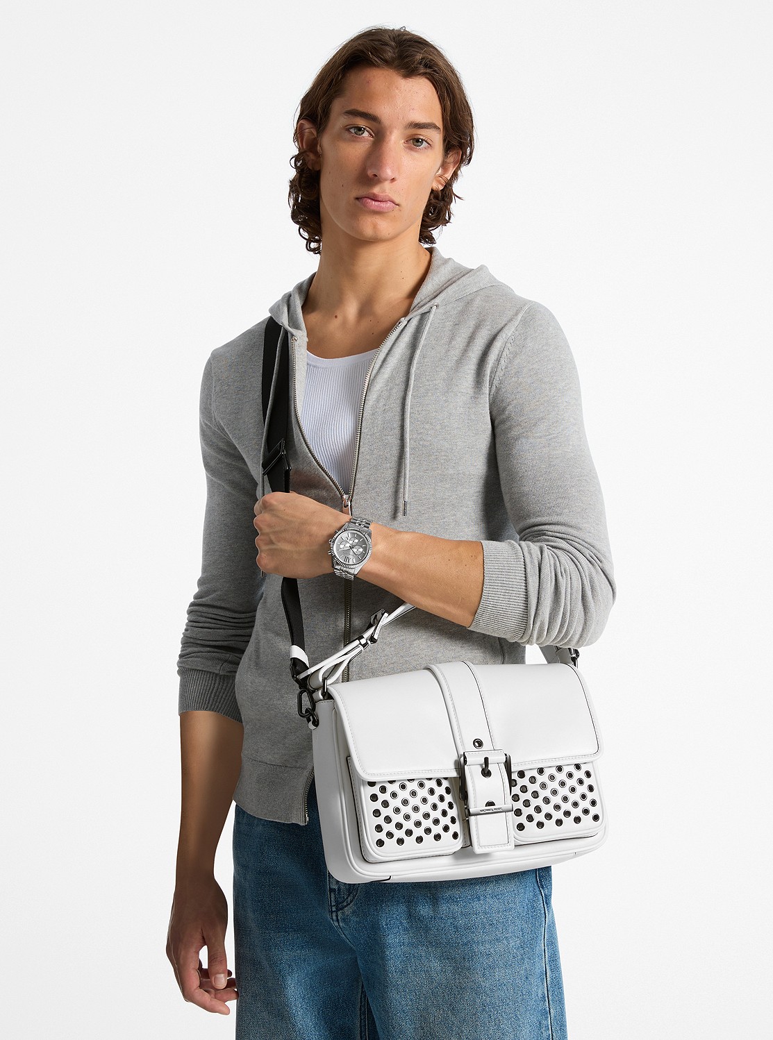 MICHAEL KORS☆国内配送☆ ブラックレザークロスボディー セール】BRADSHAW レザー クロスボディ ミディアム（ショルダー
