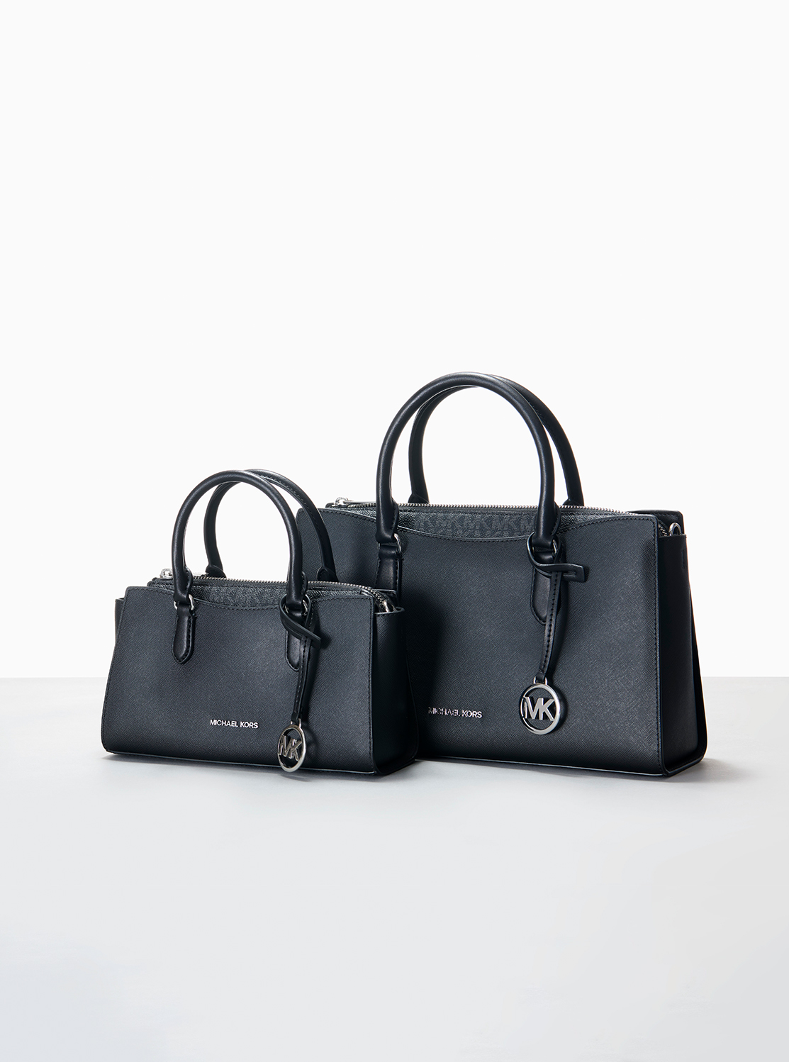 ARDEN トップジップ クロスボディ スモール