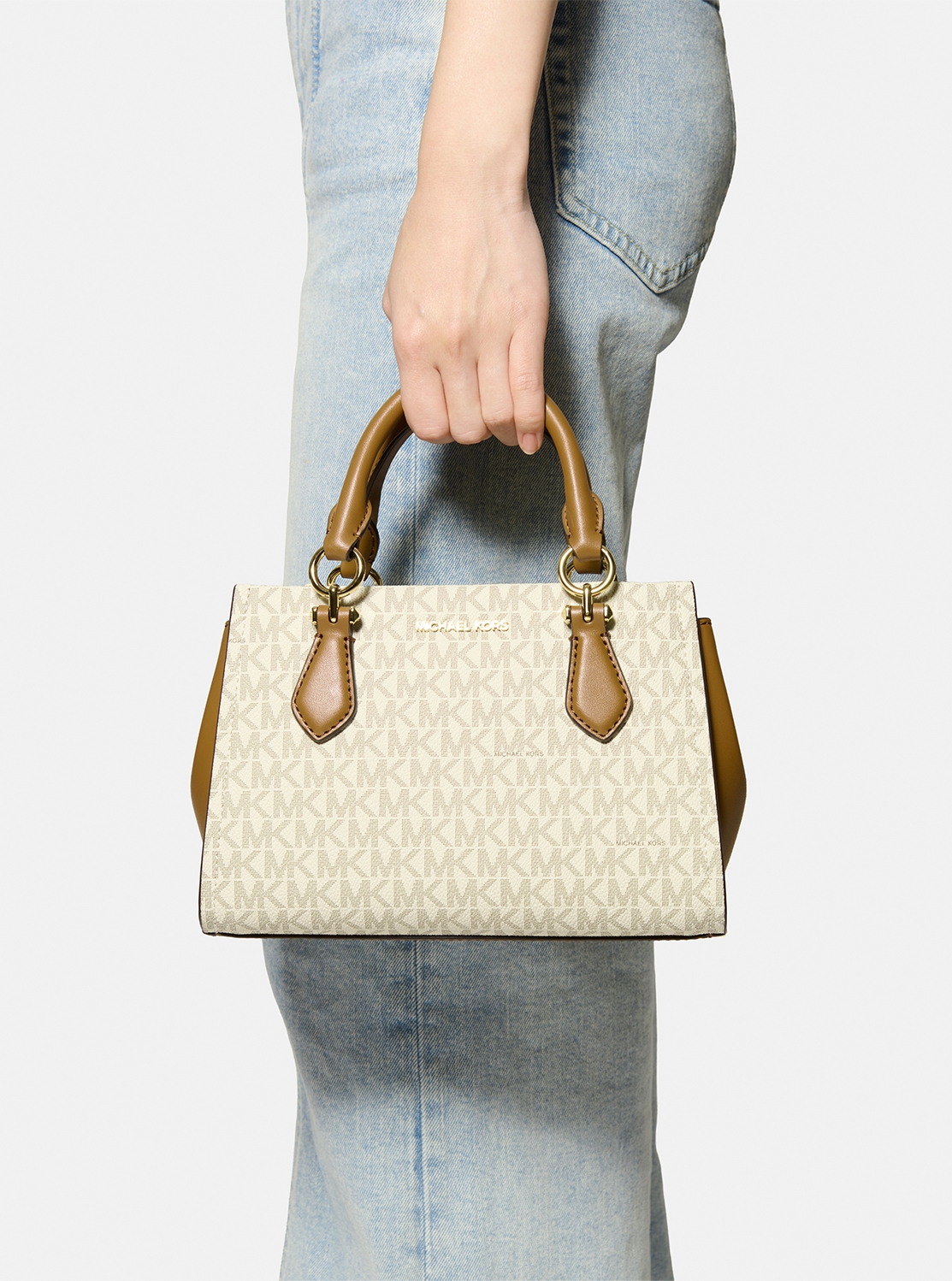 公式アウトレット】MARILYN クロスボディ スモール - MKシグネチャー