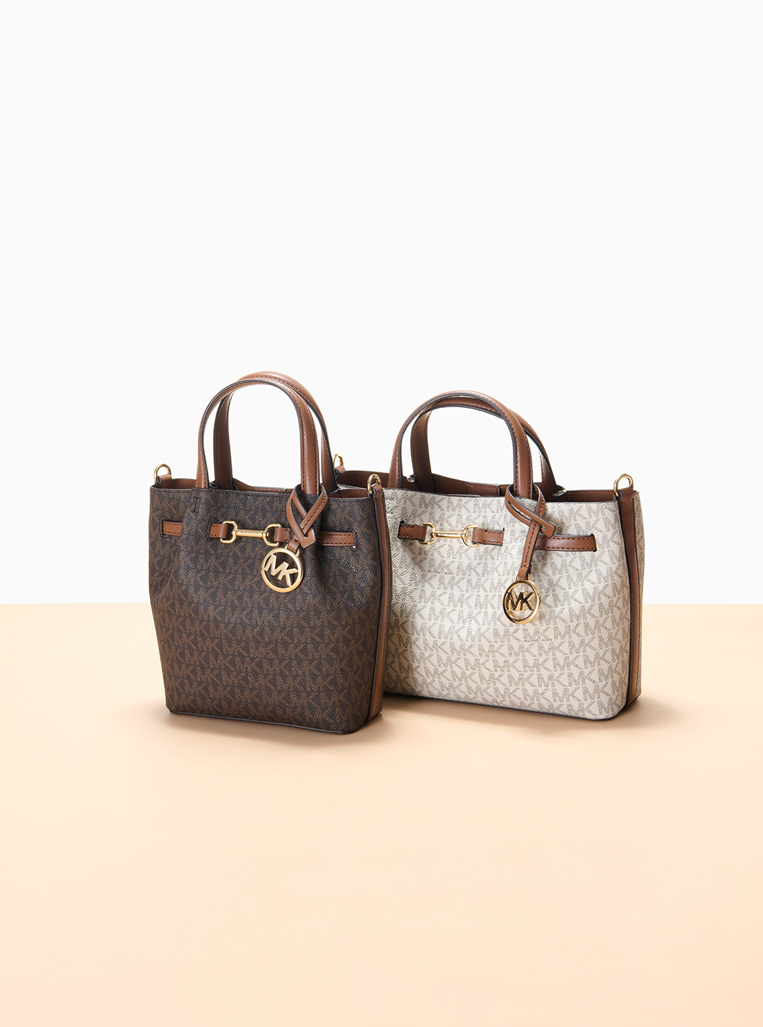 MICHAELKORS CARSON センタージップ サッチェル スモール　新品 公式アウトレット】CARSON センタージップ サッチェル スモール - MK