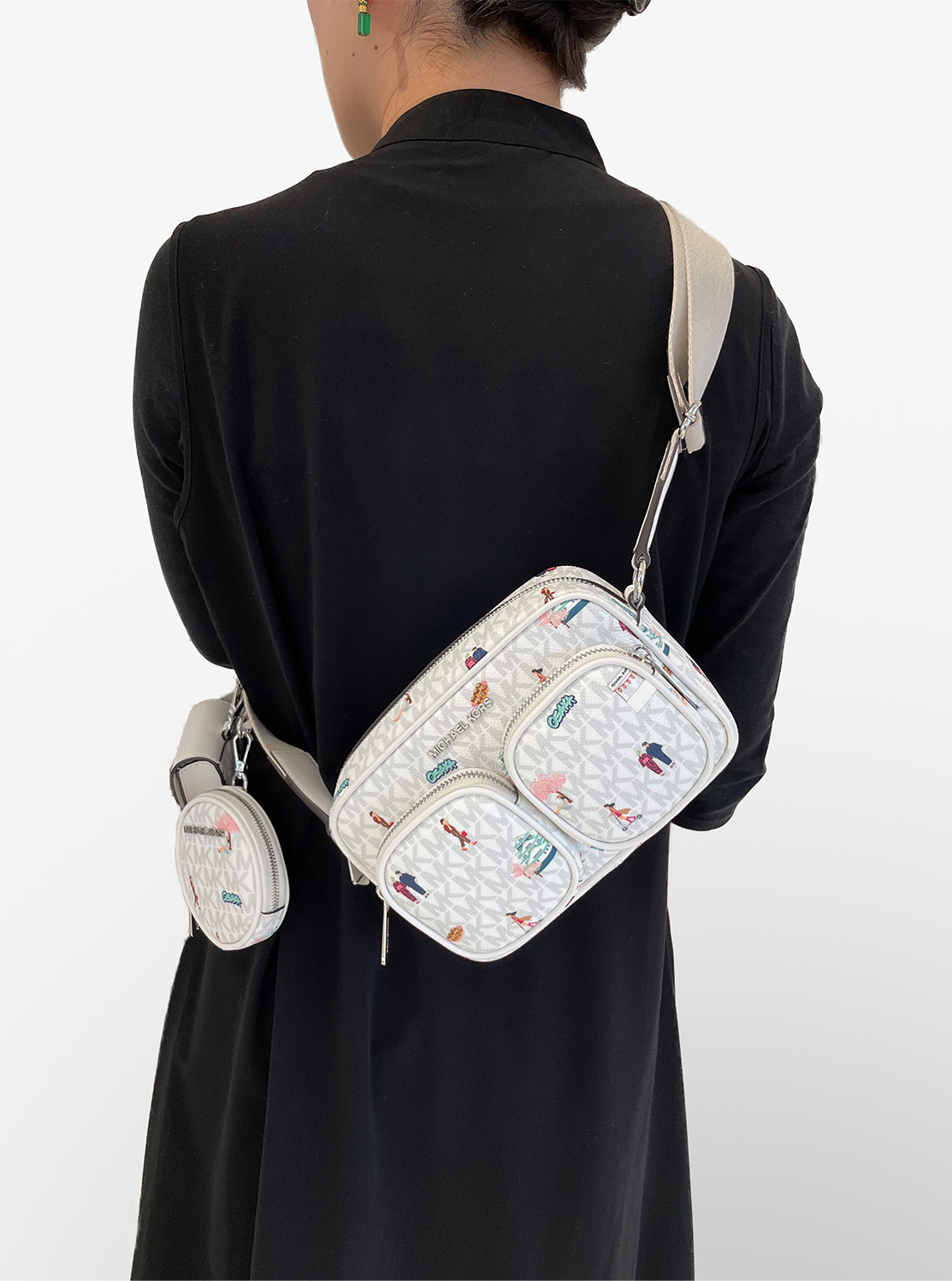マイケルコース　MICHAEL KORS　ボディバッグ　シグネチャー／お値下げ 公式アウトレット】【日本限定】OSAKA JET SET ITEM ポケット