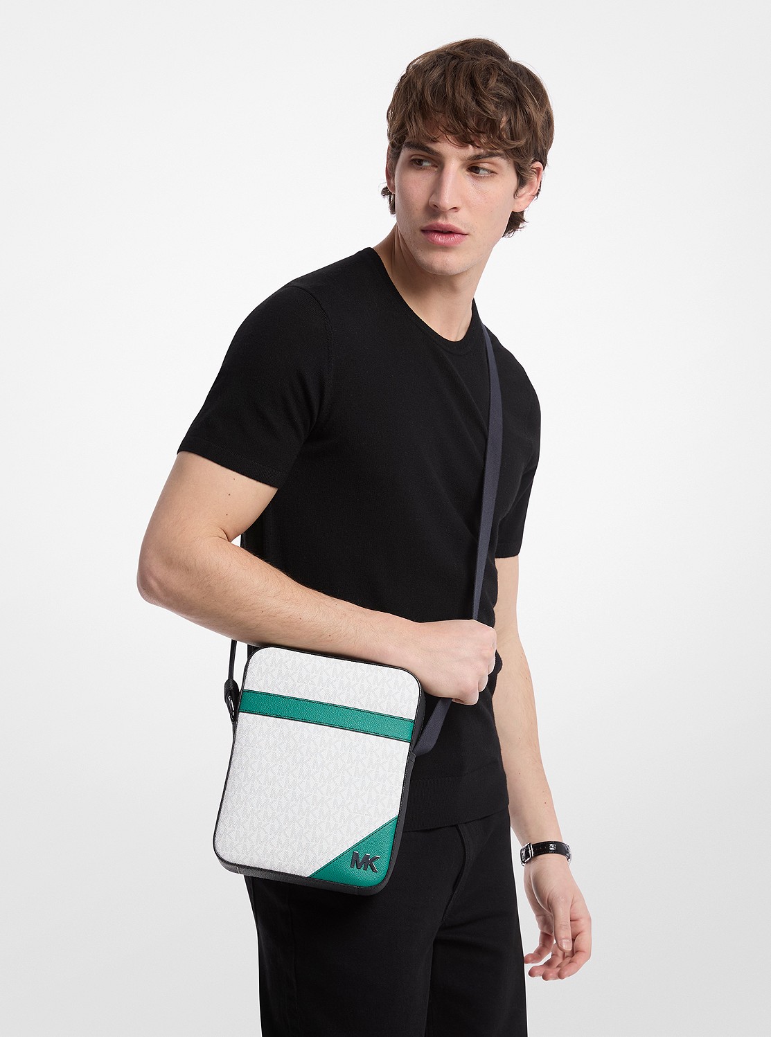 【Michael Kors】COOPER カラーブロック フライトバッグ MICHAEL KORS｜COOPER カラーブロック フライトバッグ - MK
