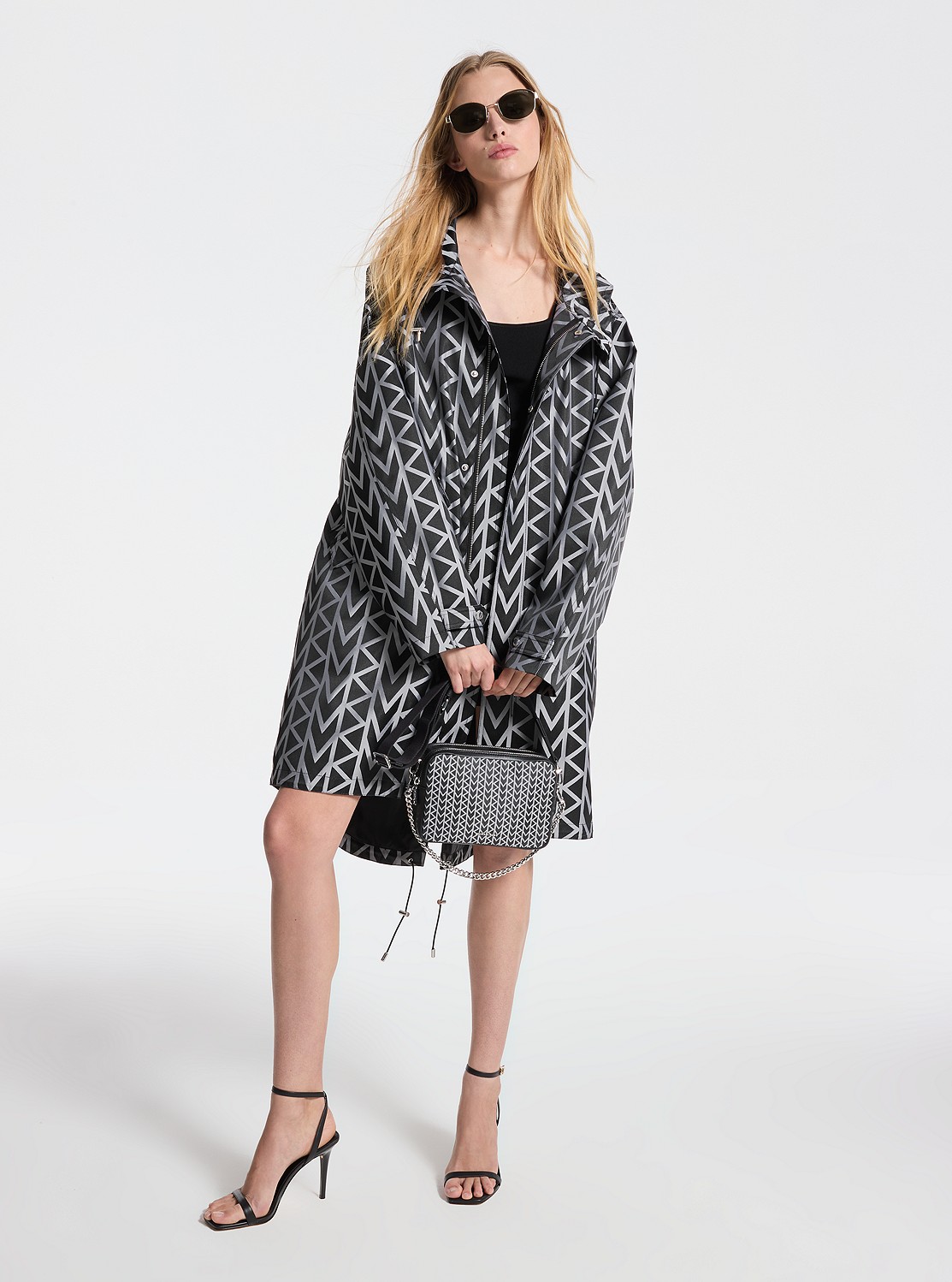 レディースウェア MK 公式アウトレット】MK2000 オーバーサイズ パーカ - アウター(コート